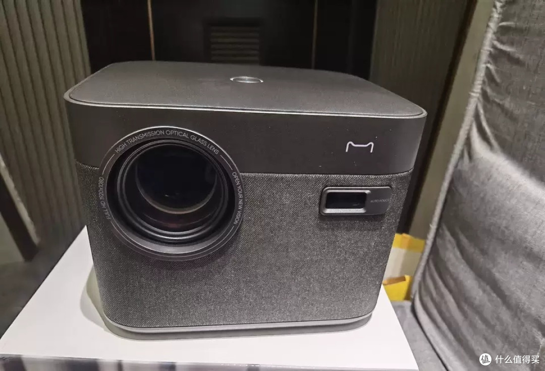 天猫魔屏C1 Pro:租房党的理想之选
