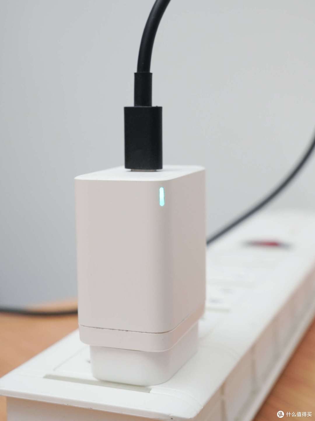 源头工厂润众推出5款充电器新品,多种类型满足不同使用场景