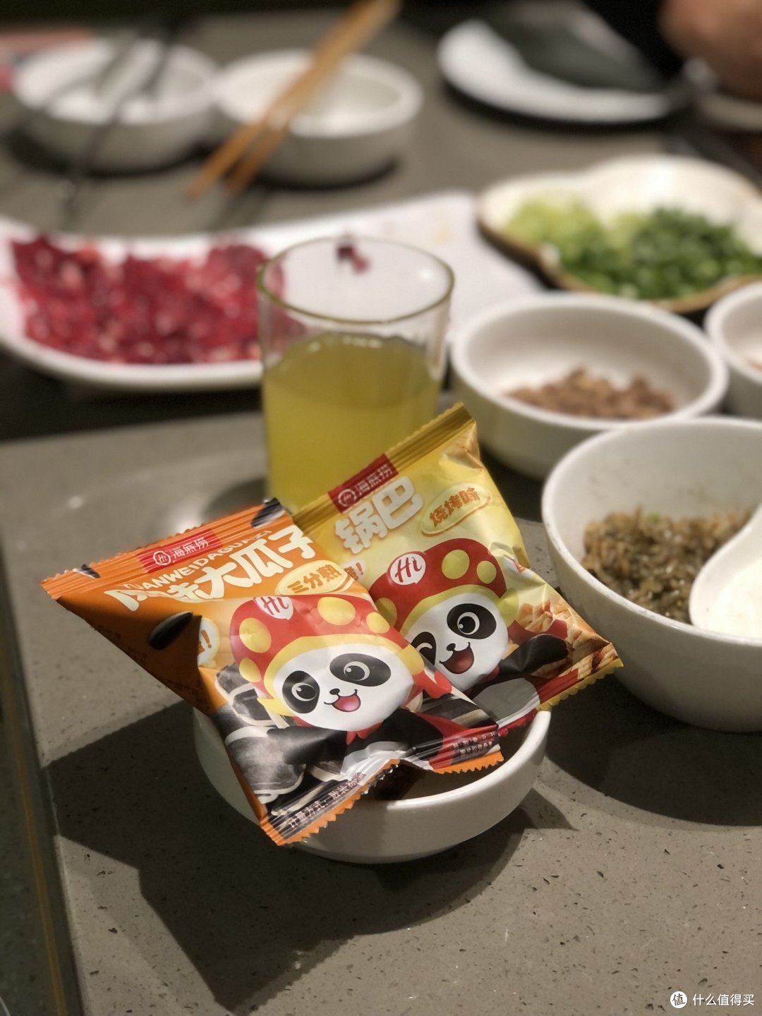 过节一起海底捞吧,太有氛围感了~