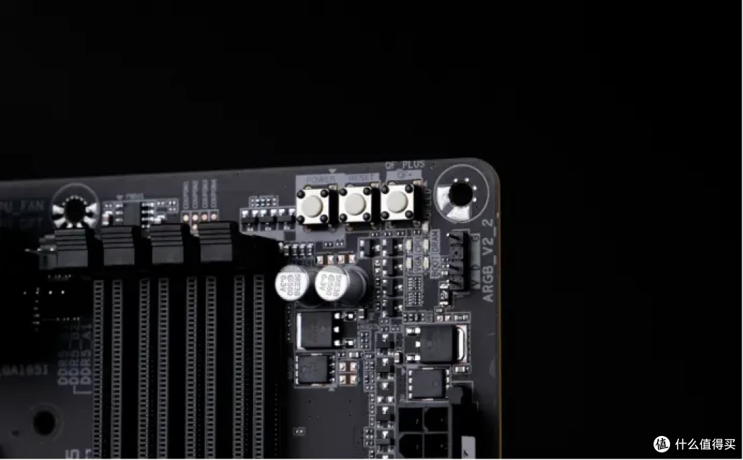 电竞品质，超强性能：技嘉B860M AORUS PRO WIFI7评测