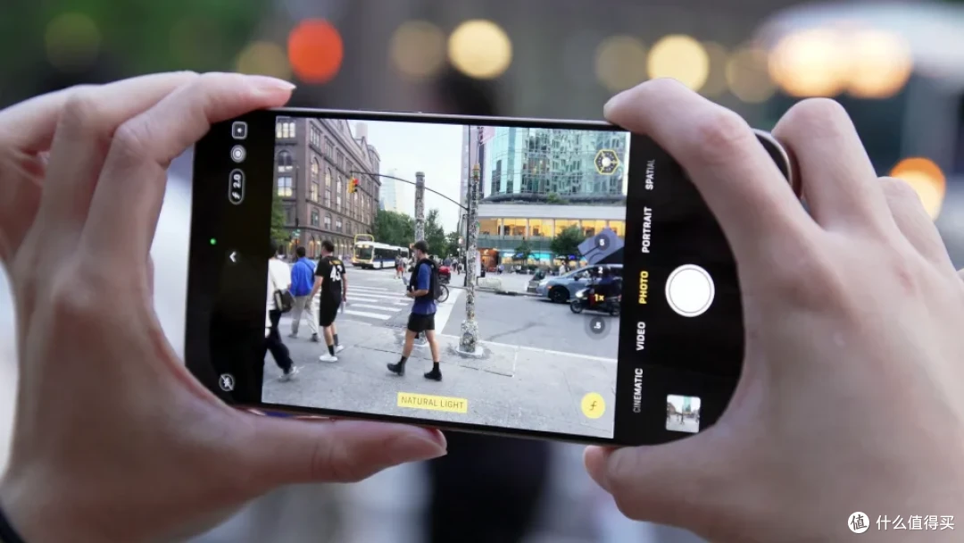 苹果手机哪款最值得买？2025最建议这三款：热销霸榜，口碑公认！