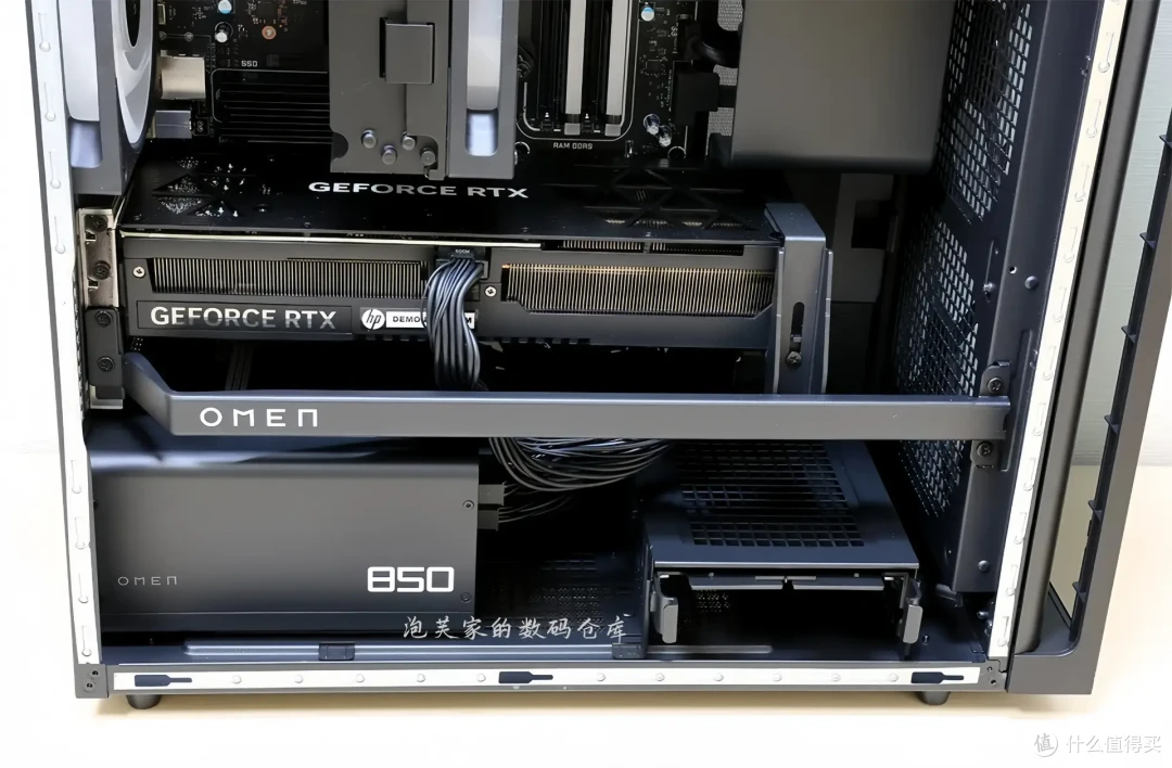 1万块配R5 8500+4060Ti值吗?惠普“黑屏精灵”OMEN 35L整机体验