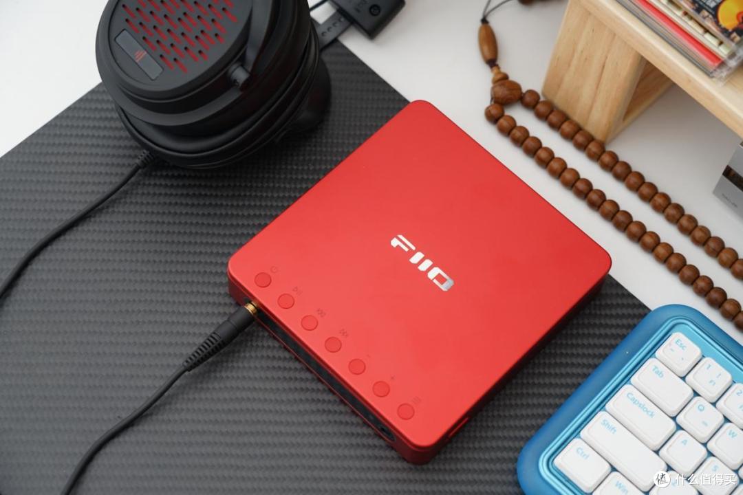 不只玩得是情怀、更是对音乐的爱好:FiiO飞傲DM13便携CD机分享