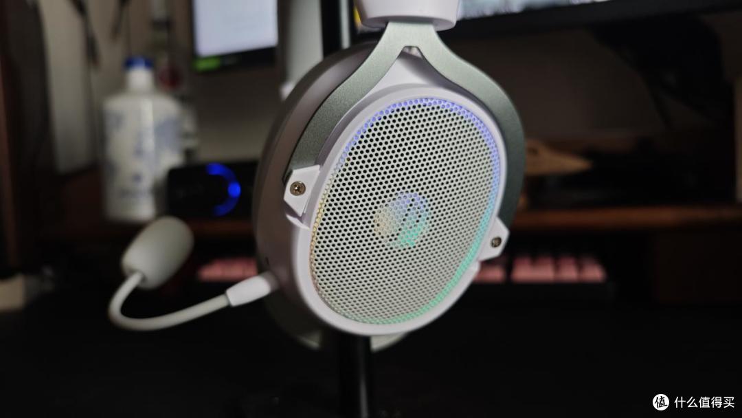 支持虚拟7.1声道,好用不夹头的头戴游戏耳机,竹林鸟玄武ZG2