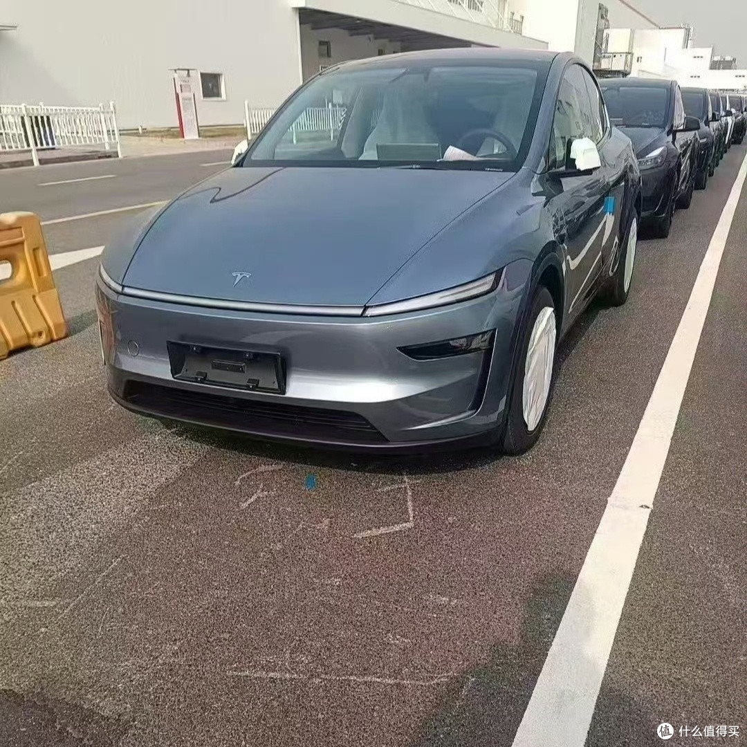 焕新Model Y预售，你心动了吗？
