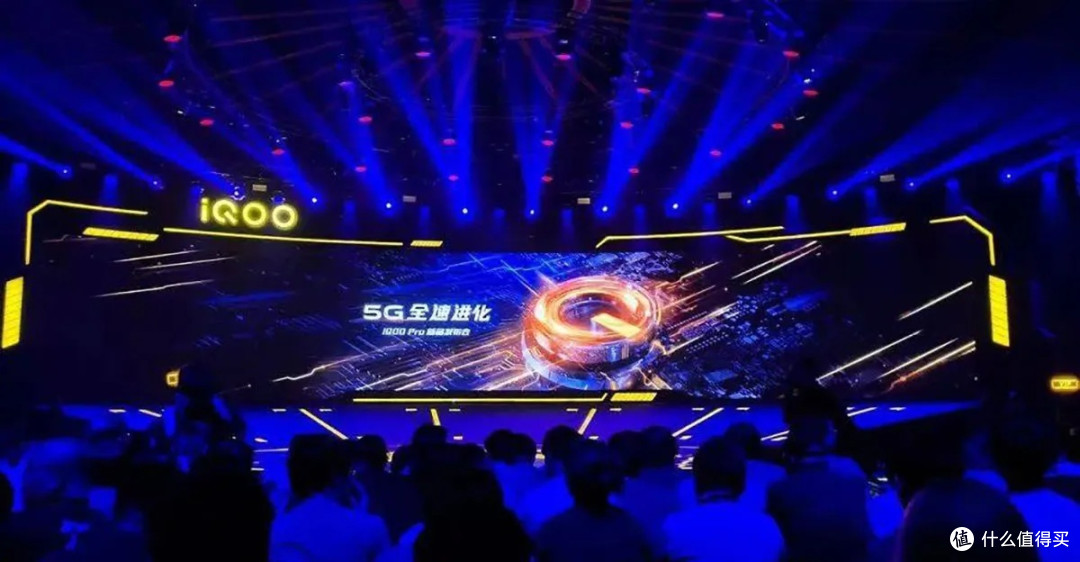 2025年,智能手机肯定会更卷。但是我仍然不打算换手机。