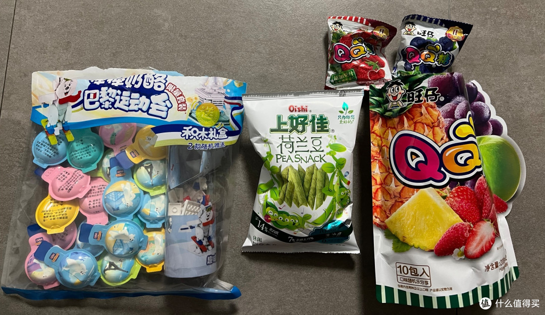 小家伙的年货清单:闲逛超市买买零食