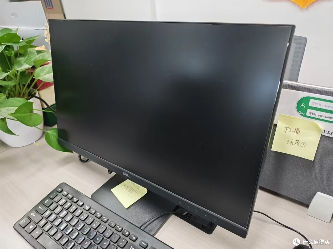 推荐这款戴尔显示器