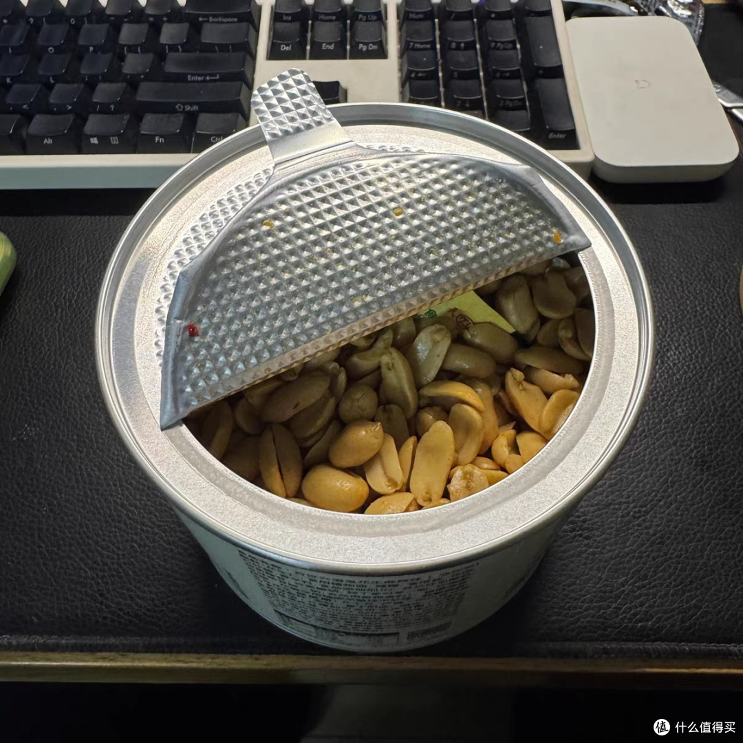 酒鬼花生:年货里的“热辣担当”,新年味蕾的狂欢秘籍