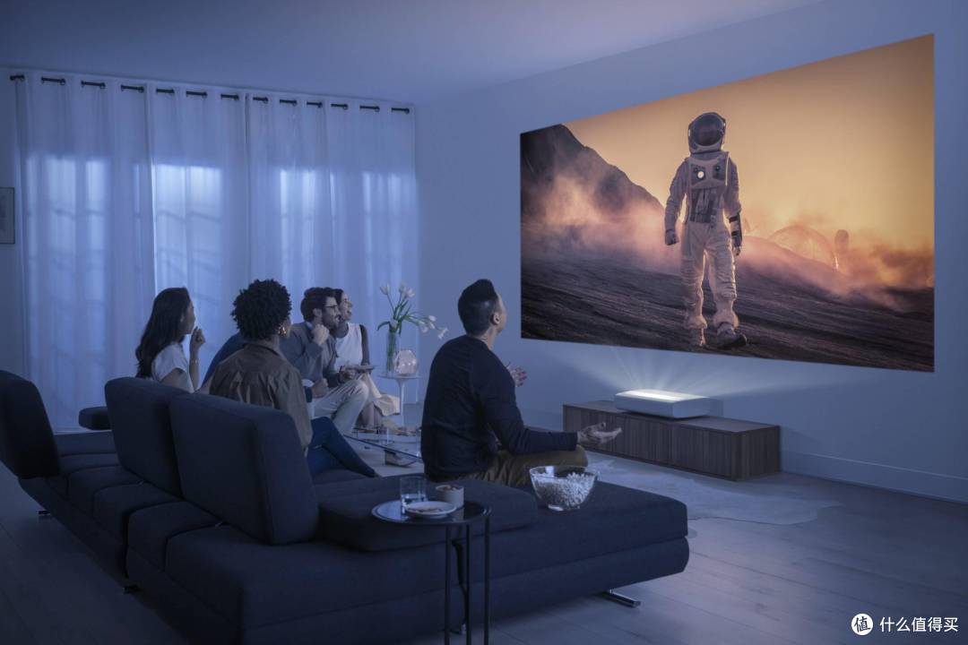 2025 年激光电视该怎么选？兼评海信星光 S1 系列纯享版