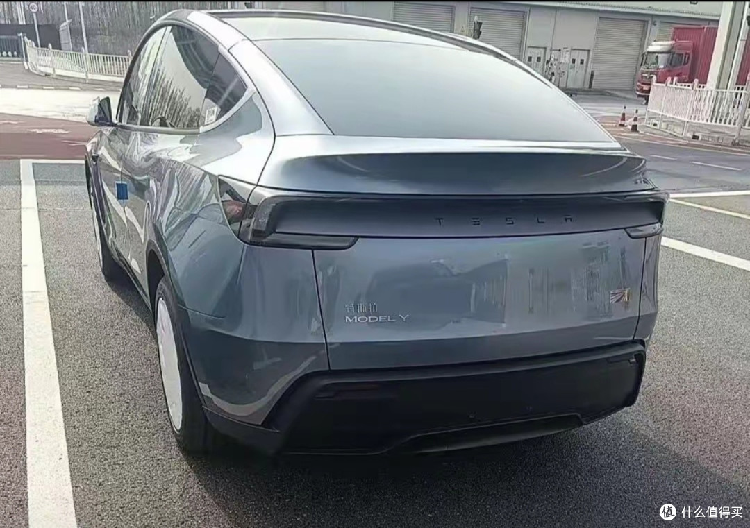 新款Model Y实车曝光