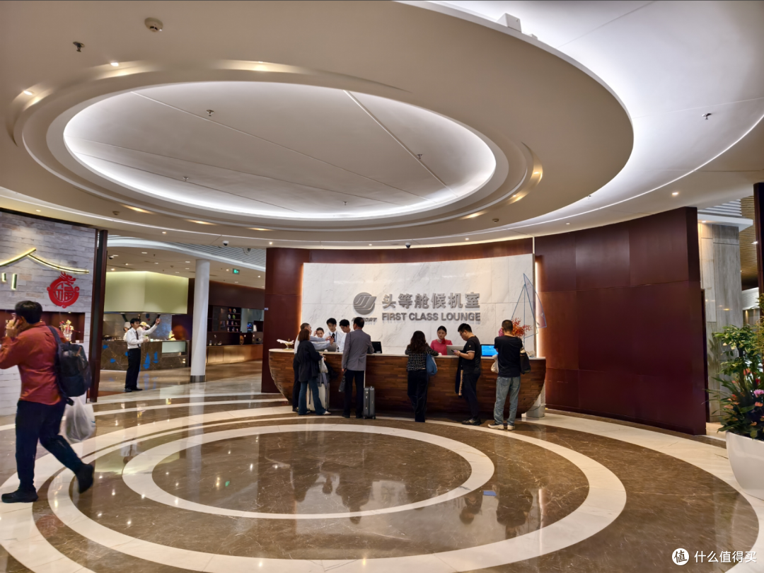 国航金卡的天又塌了！中信世界卡又缩水！上次是延误险这次是……