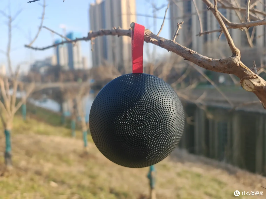 小身材大能量,专为户外出行听歌首选:西圣SN01便携小音箱测评