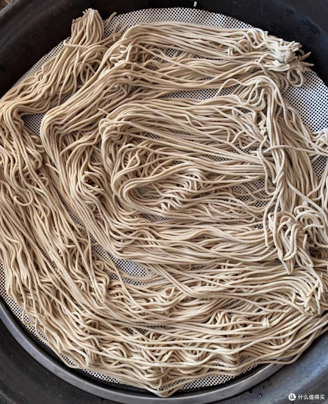 利仁面条机:家用压面条神器