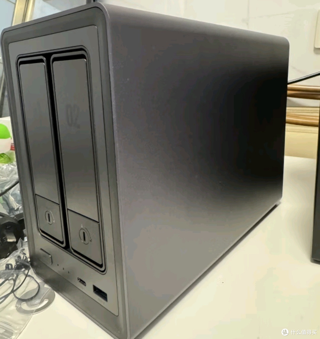 绿联私有云DXP2800:办公NAS优选💼