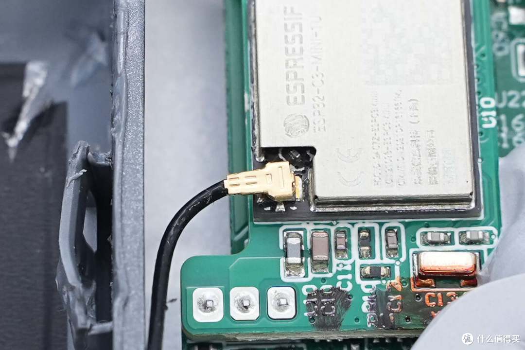 拆解报告:ANKER安克240W 8合1桌面快充插座A91B2