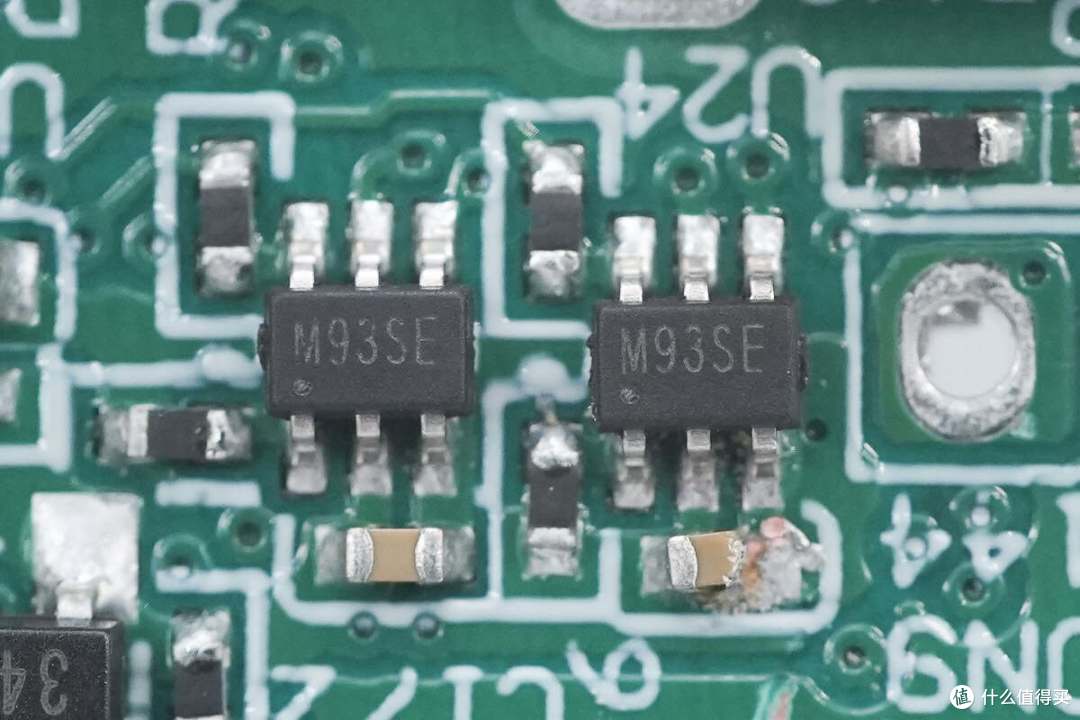 拆解报告:ANKER安克240W 8合1桌面快充插座A91B2
