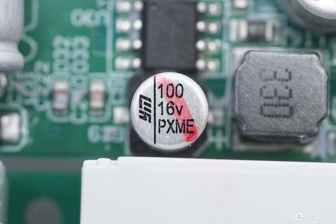 拆解报告:ANKER安克240W 8合1桌面快充插座A91B2