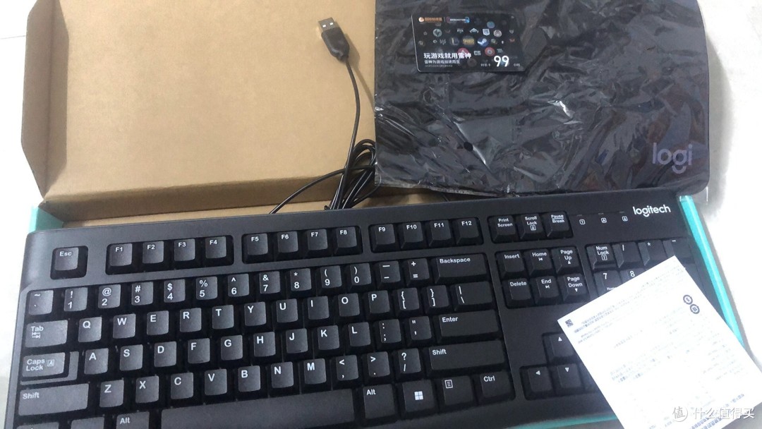 我的第一款罗技键盘，MK120有线键盘。