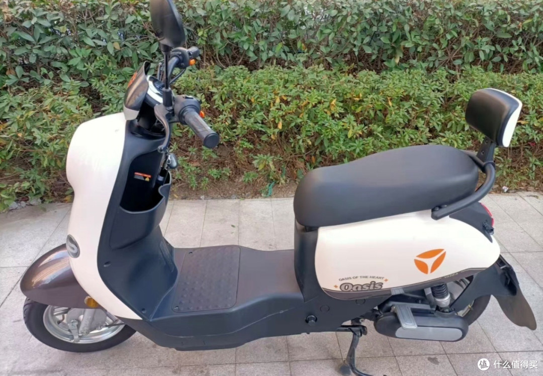 上班神器：雅迪电瓶车