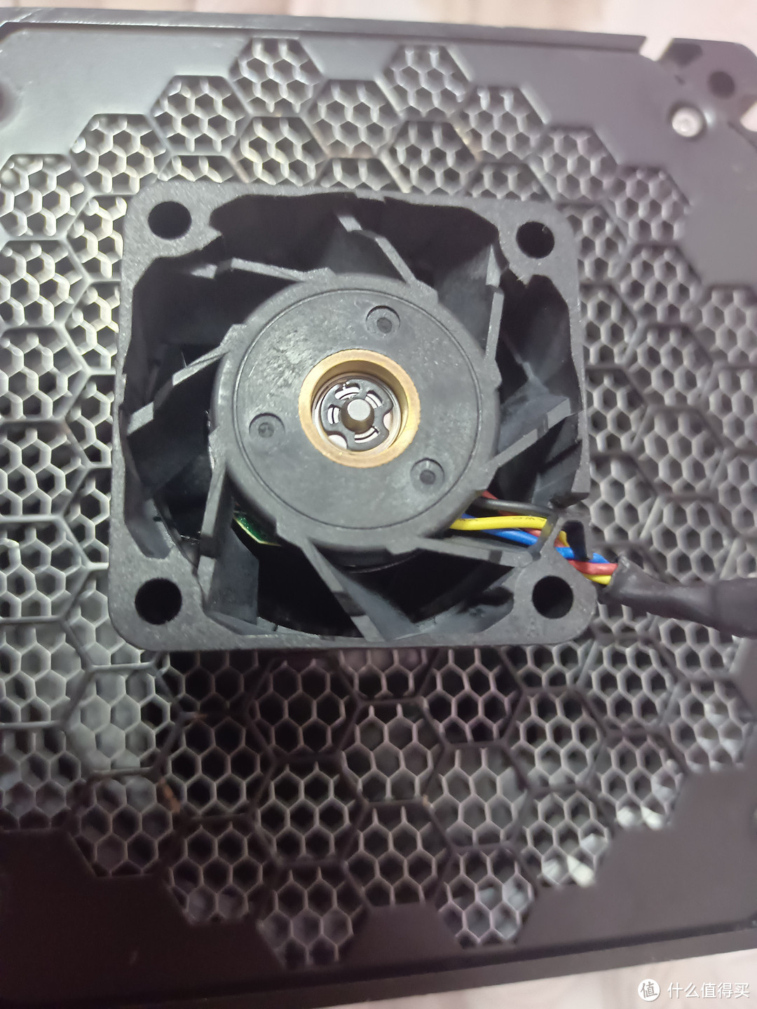 台达32500三万转工业风扇，12V，4A，PFB0412EN-E拆解赏析与吹水杂谈，怎么看台达风扇的生产日期呢？