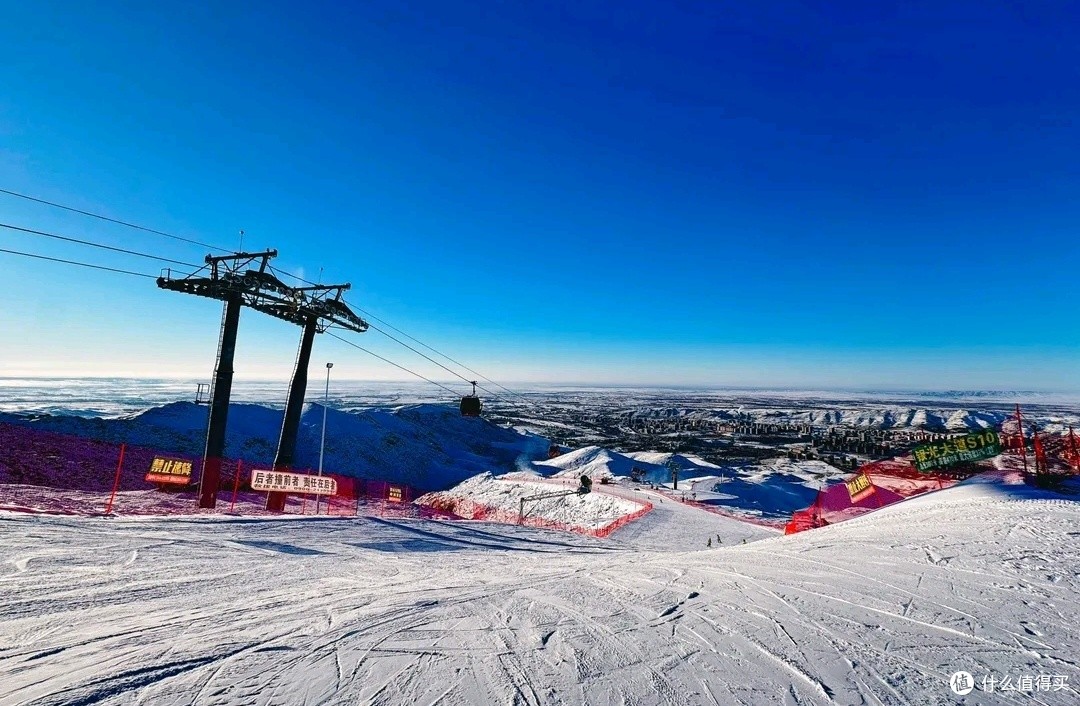 新疆的滑雪圣地