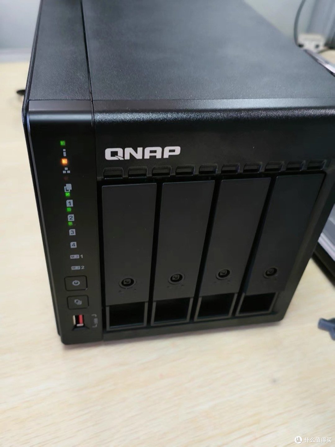威联通TS-464C2 Nas,办公好帮手