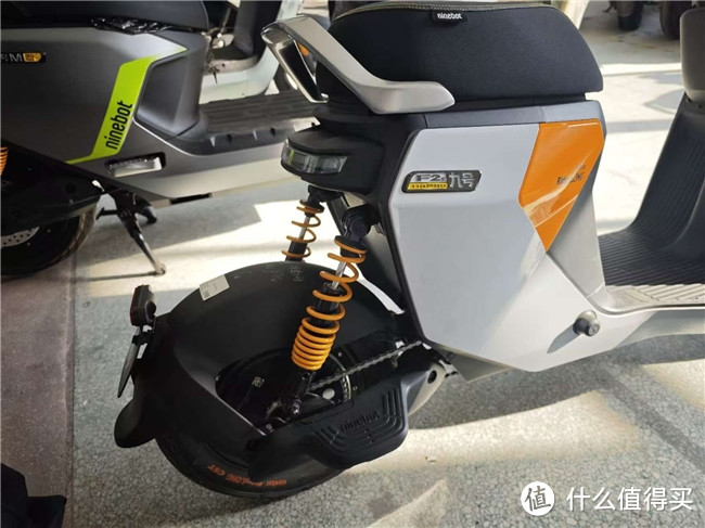 九号电动F2z 110 MAX重磅发布：三大核心优势引领行业新标准