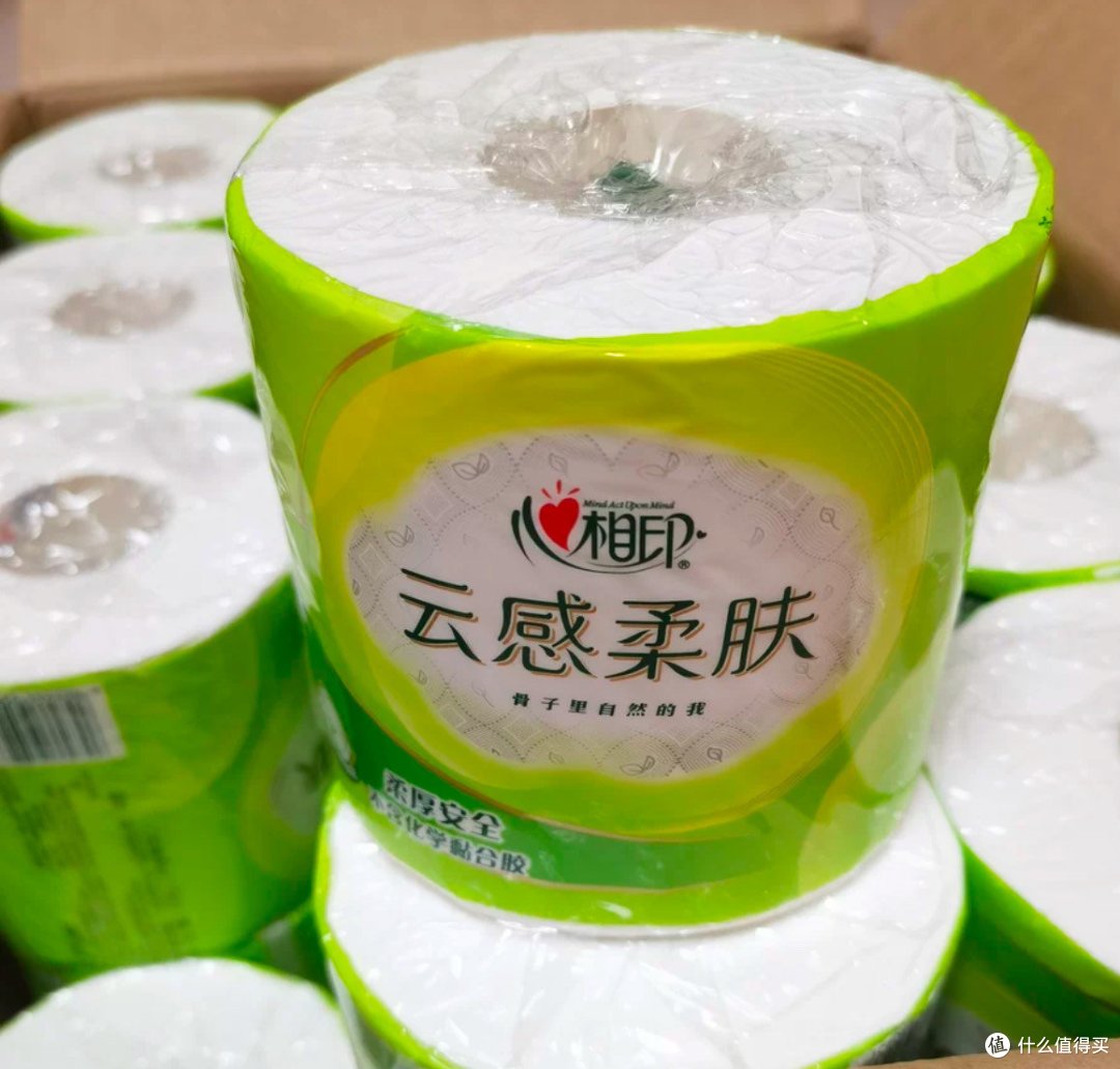 对自己的皮肤更加呵护一点,心心相印云感柔肤卷纸