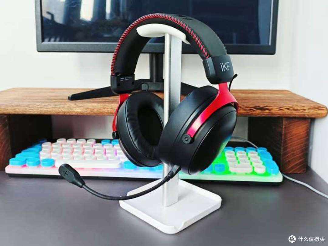 两百元内的电竞耳机：iKF V11 Pro与迈从V9 Pro全方位测评公开！