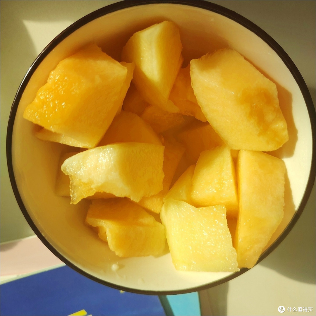 年货水果必备：欢享脆甜哈密瓜，妹妹的最爱！