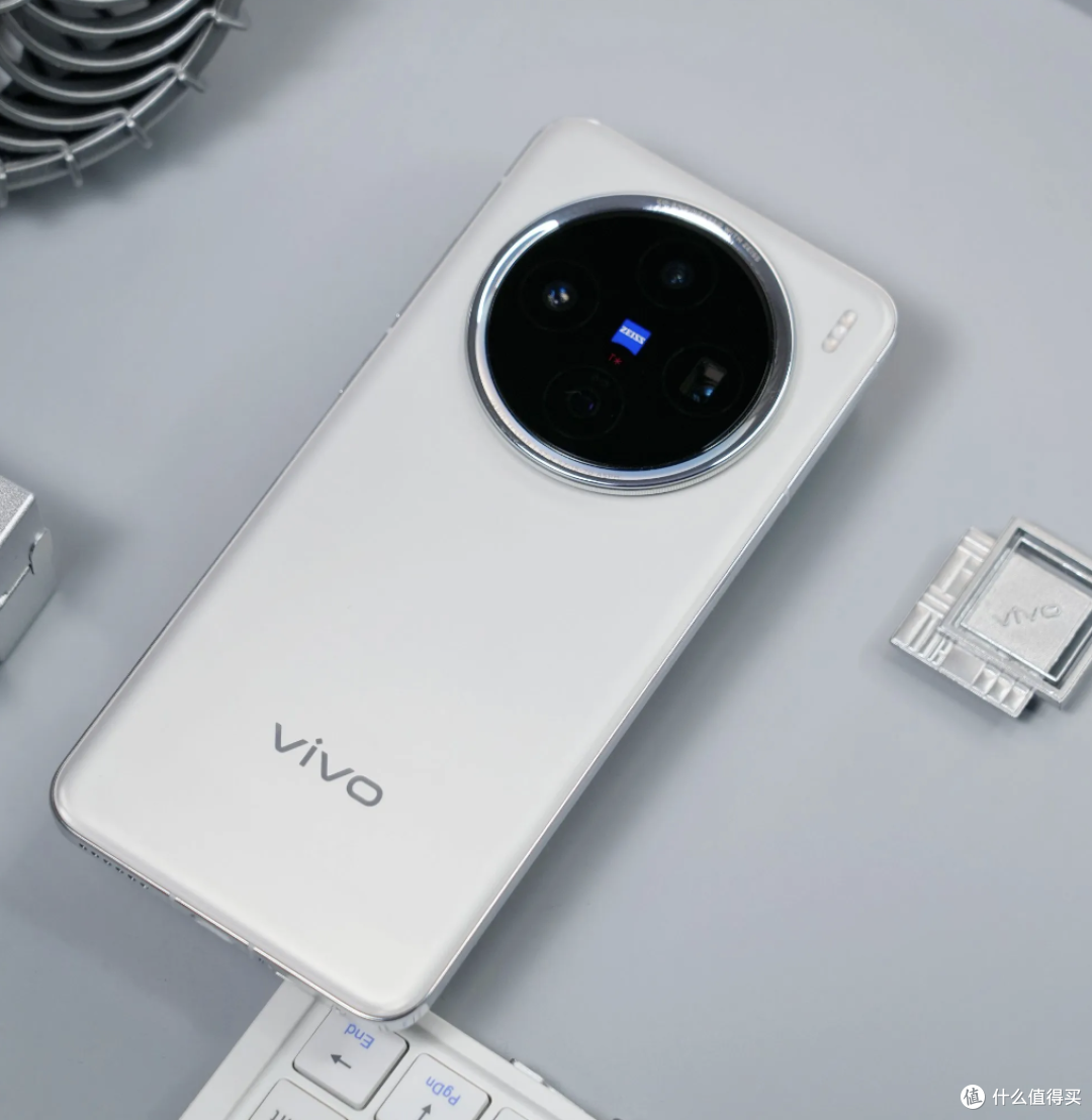 2025年高性价比手机测评，买手机需考虑的配置科普，手机推荐