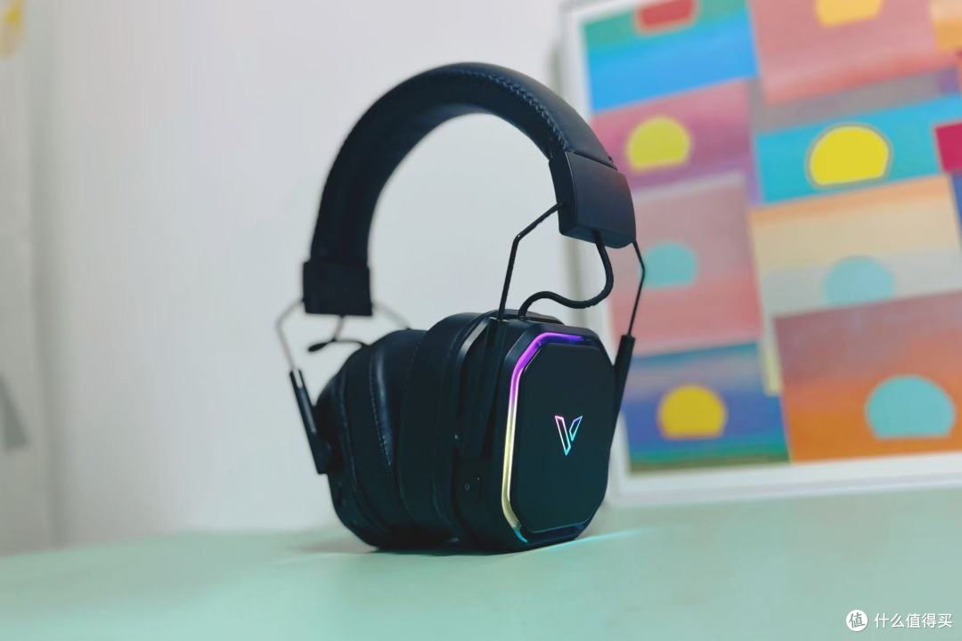 初尝雷柏VH850 RGB游戏耳机:炫酷灯光下的沉浸式游戏音效体验