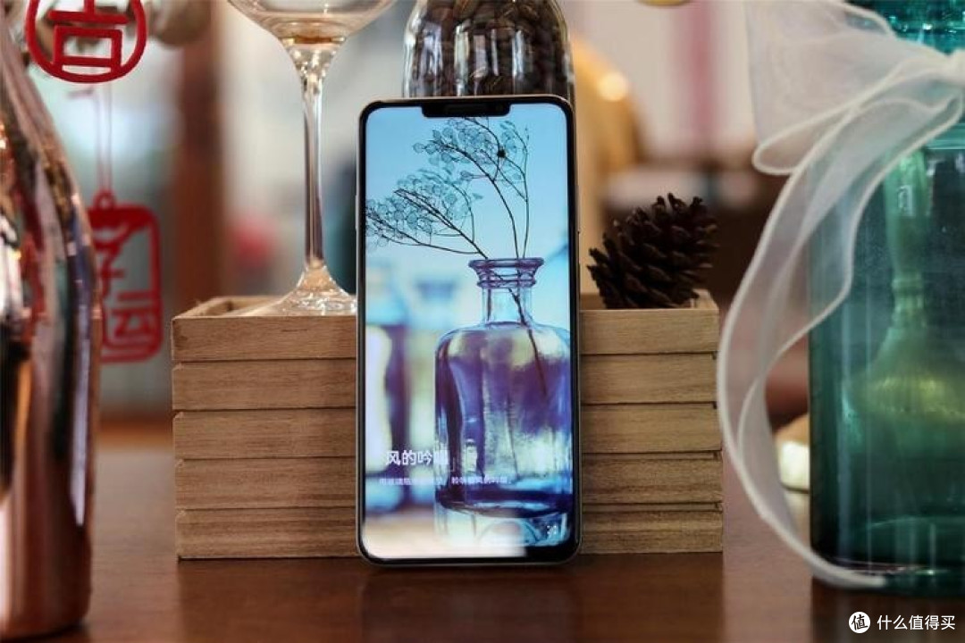 7000mAh+鸿蒙OS+5000万影像,华为用力太猛!