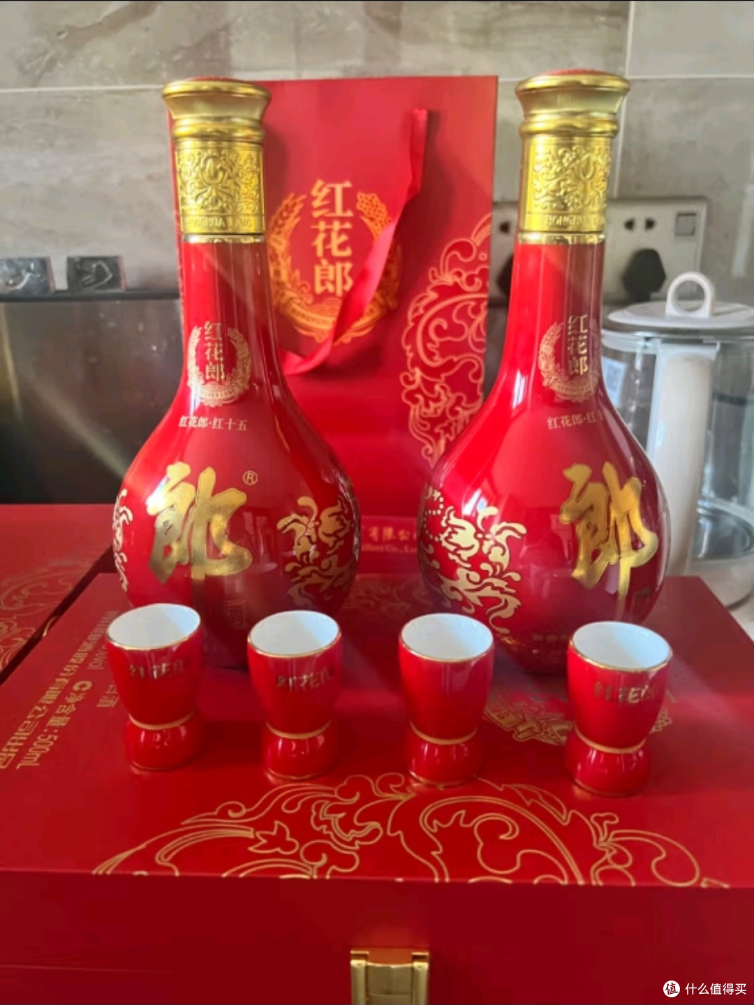 值得买上的年货佳选 — 郎酒红花郎礼盒装