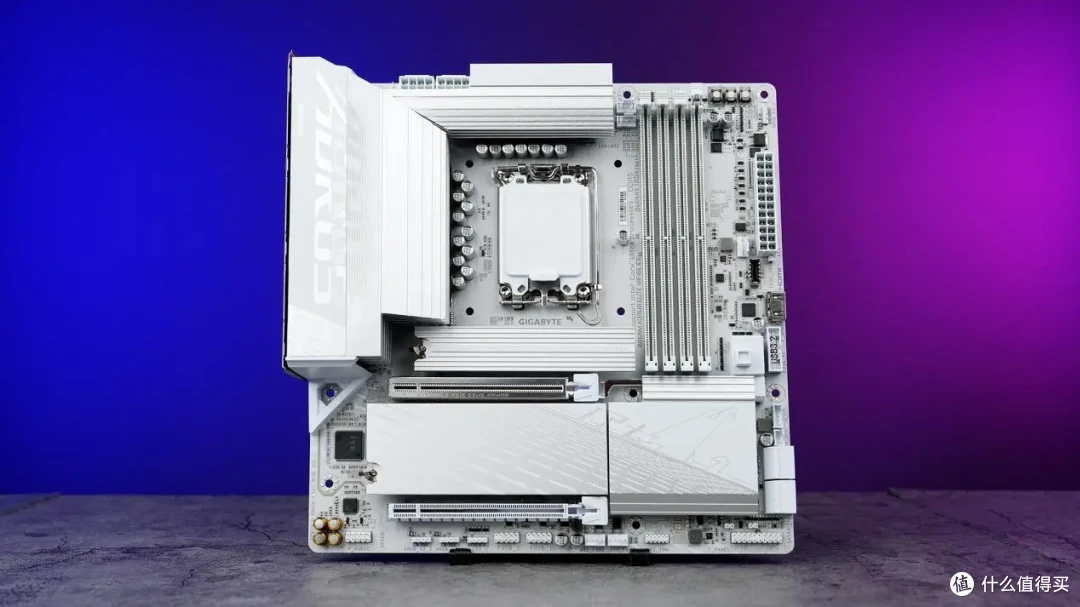 技嘉B860M AORUS ELITE WIFI6E ICE主板实测