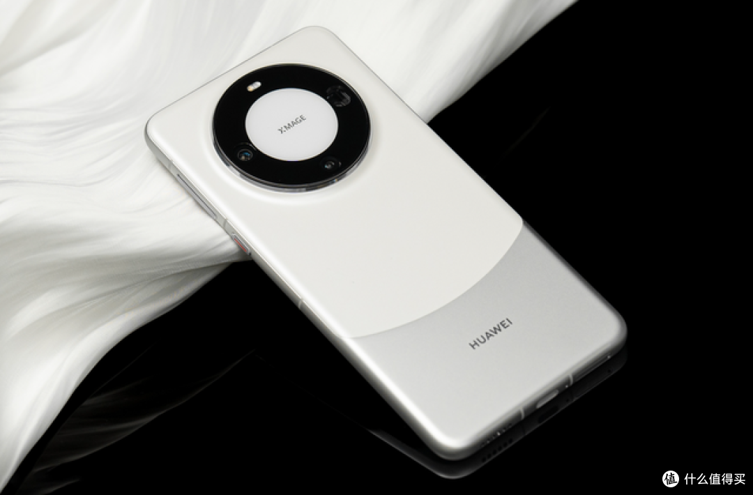 华为Mate60Pro还值得买吗?华为Mate60Pro实测:依旧是市场的王者