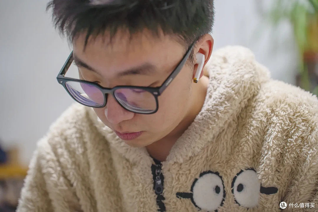 听不清别人说话怎么办?助听器有必要吗?町石助听器硬核测评分享
