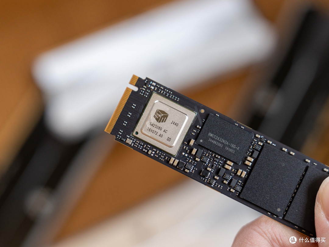 旗舰标杆SDD,满血低温PCIe 5.0固态,宏碁掠夺者GM9000 2TB测评