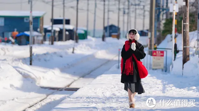 痛心！中国女游客闯北海道铁轨拍美照遭JR列车撞死