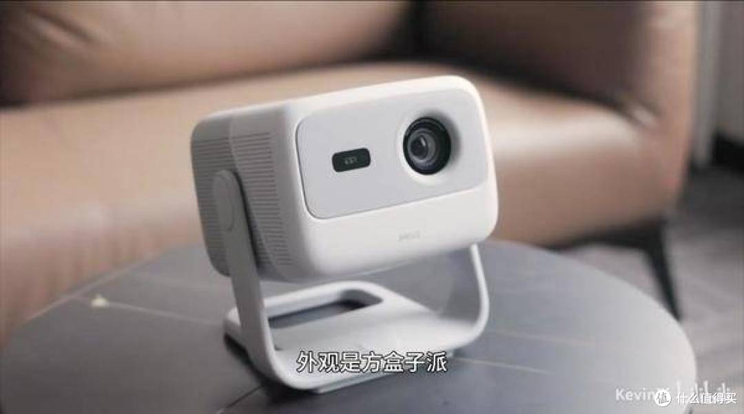 预算3000元左右的卧室投影仪推荐，2025年哪款最值得入手？