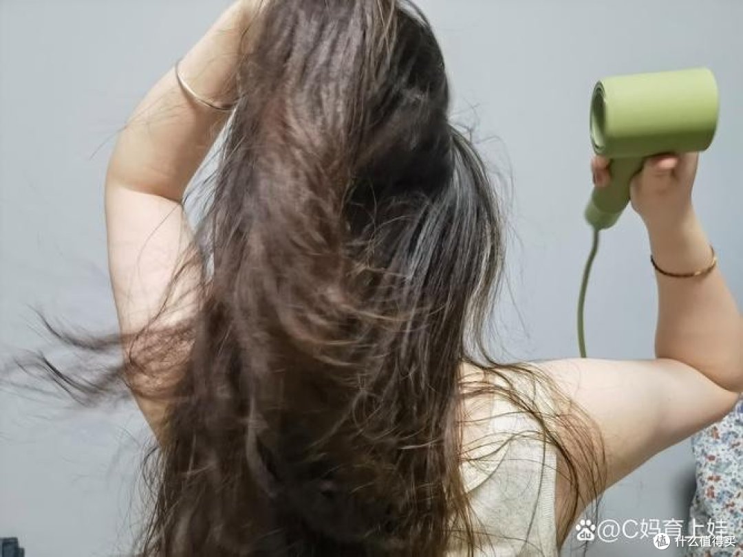 电吹风哪个牌子好用?五大家用高品质电吹风测评精选!