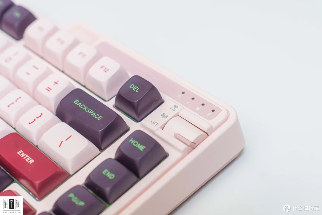 性价比与颜值的完美邂逅|珂芝K75Lite机械键盘