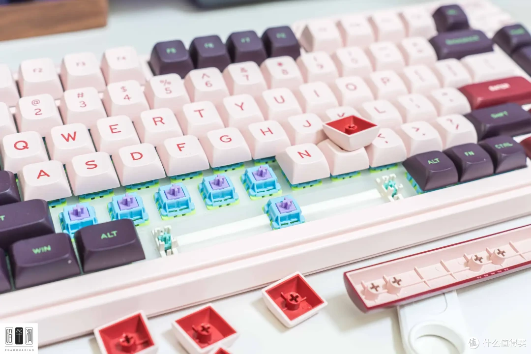 性价比与颜值的完美邂逅|珂芝K75Lite机械键盘