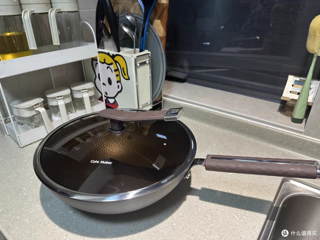 厨房新宠卡特马克罗马有钛铁锅，开启健康烹饪新体验