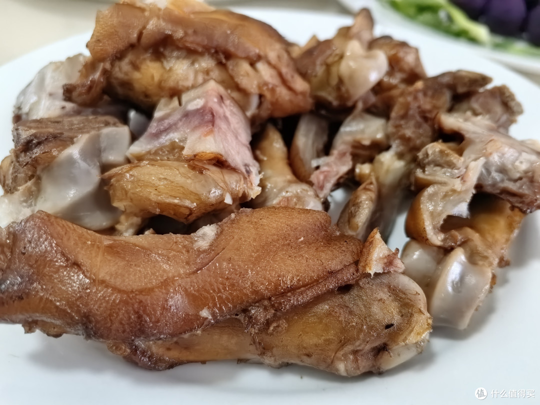年夜饭摆一盘葡萄,都抢疯了