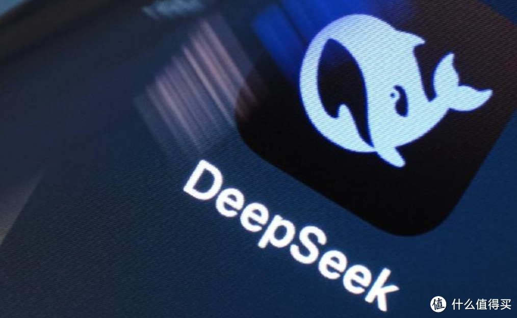 DeepSeek：登顶应用商店的AI编码模型，展现强大技术实力