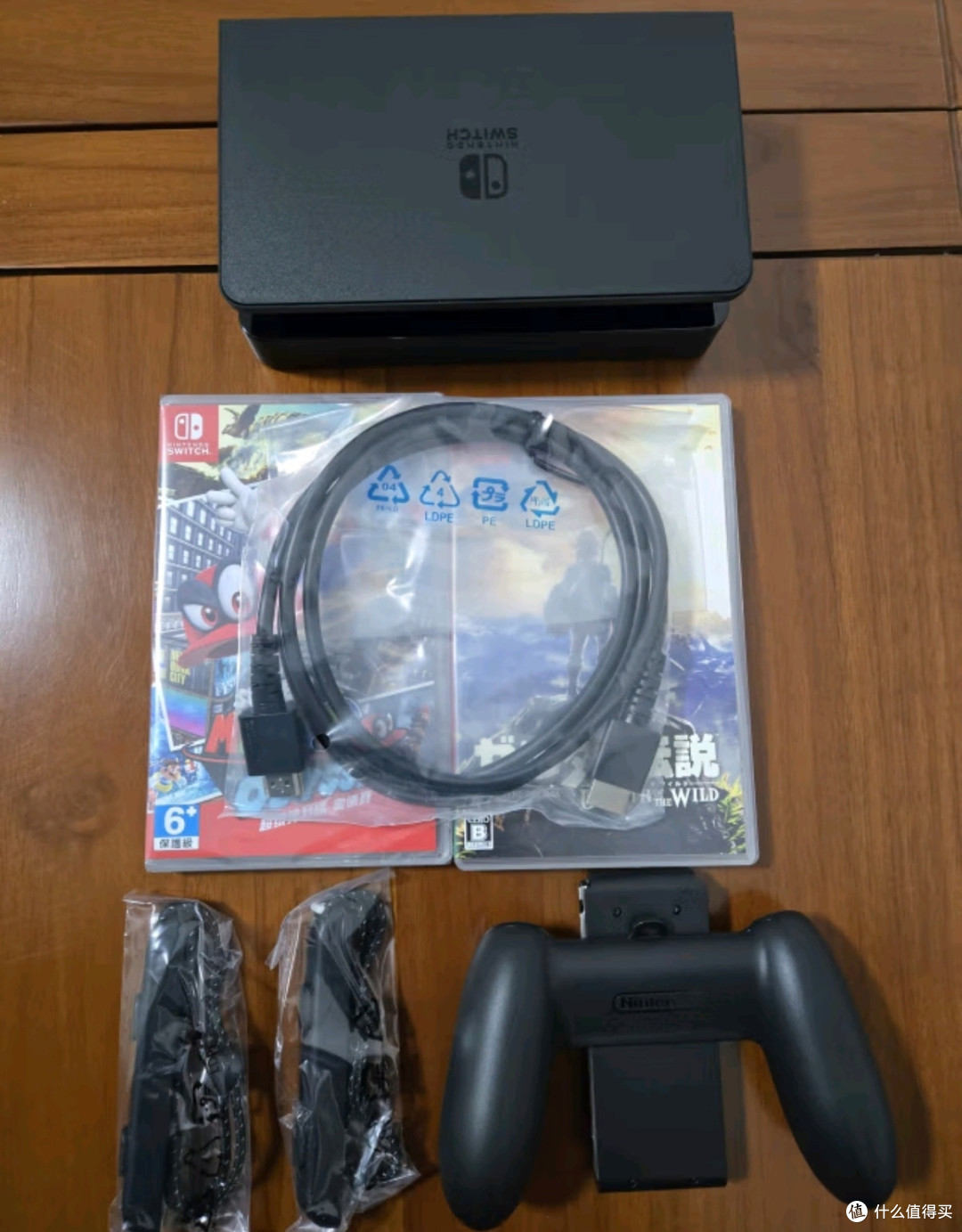 任天堂Switch OLED日版:游戏新体验,尽在掌中🌟