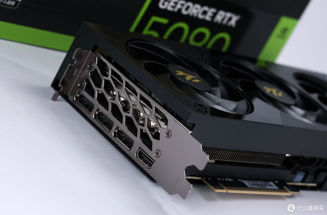 影驰RTX5080魔刃OC显卡搭配9800X3D平台装机实测(含配置推荐