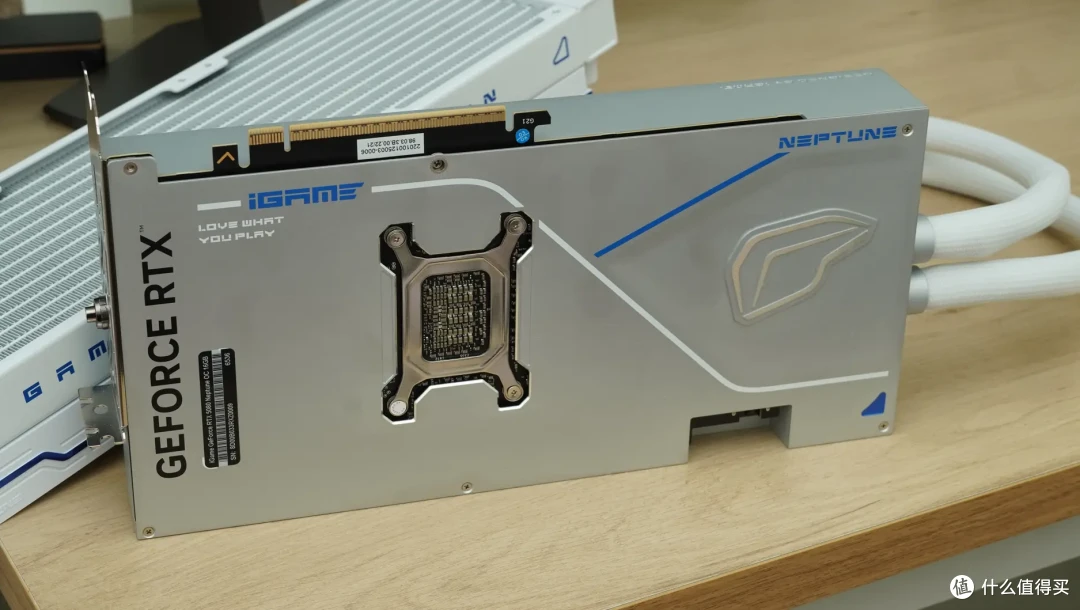 DLSS 4让帧率起飞!七彩虹iGame RTX 5080 Neptune OC 16GB首测